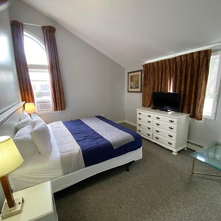Winnisquam Lake Inn تيلتون المظهر الخارجي الصورة