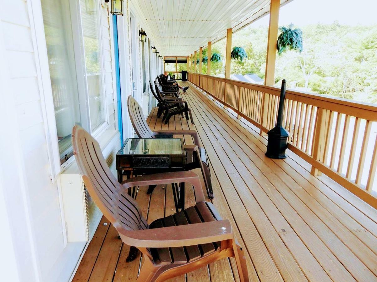 Winnisquam Lake Inn تيلتون المظهر الخارجي الصورة